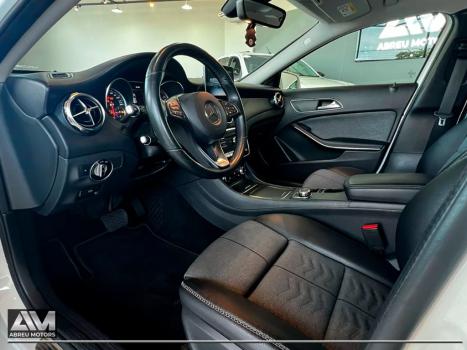 MERCEDES-BENZ GLA 200 1.6 16V 4P FLEX CGI STYLE TURBO AUTOMTICO, Foto 8
