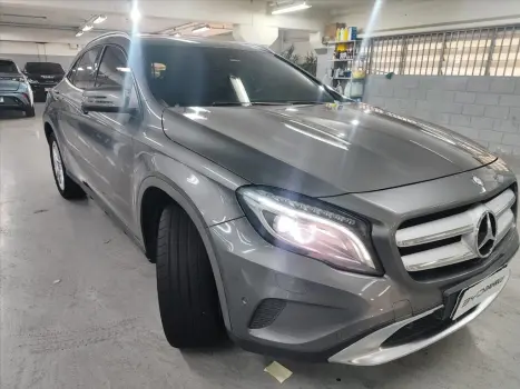 MERCEDES-BENZ GLA 200 1.6 16V 4P FLEX CGI ADVANCE TURBO AUTOMTICO, Foto 3