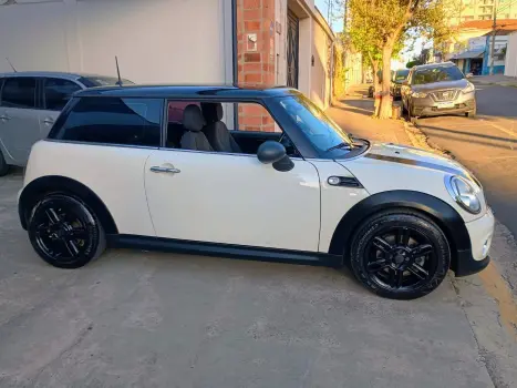 MINI Cooper 1.6 16V, Foto 5