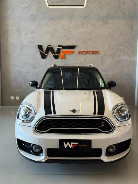 MINI Cooper 2.0 16V 4P TWINPOWER CLUBMAN JOHN COOPER WORKS ALL4 STEPTRONIC AUTOMTICO, Foto 2