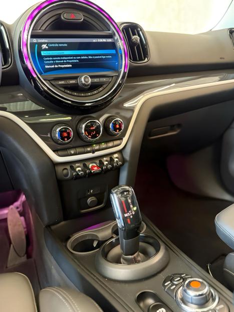 MINI Cooper 2.0 16V 4P TWINPOWER CLUBMAN JOHN COOPER WORKS ALL4 STEPTRONIC AUTOMTICO, Foto 9