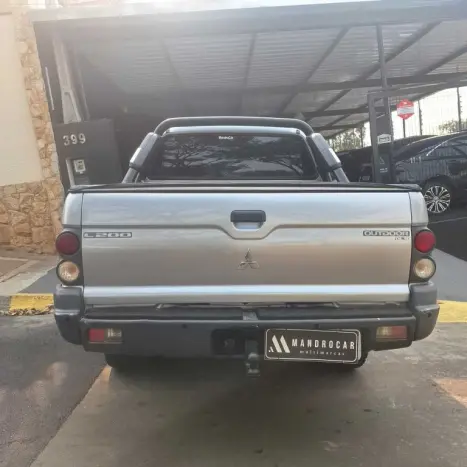 MITSUBISHI L 200 2.5 GLS 4X4 CABINE DUPLA TURBO DIESEL, Foto 4