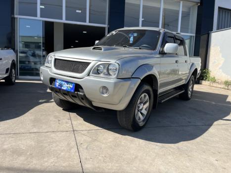 MITSUBISHI L 200 2.5 CABINE DUPLA TURBO DIESEL, Foto 3