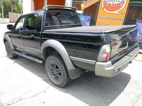 MITSUBISHI L 200 Outdoor 2.5 HPE 4X4 CABINE DUPLA TURBO DIESEL INTERCOOLER AUTOMTICO, Foto 6