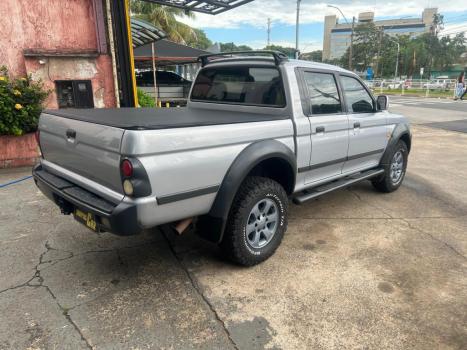 MITSUBISHI L 200 Outdoor 2.5 GLS 4X4 CABINE DUPLA TURBO DIESEL INTERCOOLER, Foto 4