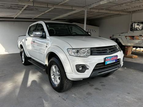 MITSUBISHI L 200 Triton 3.2 16V HPE 4X4 CABINE DUPLA TURBO DIESEL INTERCOOLER AUTOMTICO, Foto 1