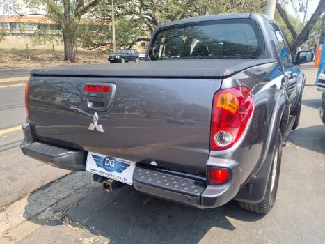 MITSUBISHI L 200 Triton 3.2 16V HPE 4X4 CABINE DUPLA TURBO DIESEL INTERCOOLER AUTOMTICO, Foto 6