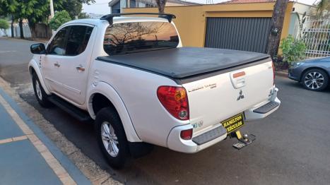 MITSUBISHI L 200 Triton 3.5 V6 HPE 4X4 FLEX CABINE DUPLA AUTOMTICO, Foto 10