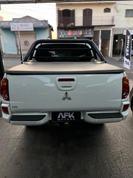 MITSUBISHI L 200 Triton 2.4 16V SPORT HPE MOTORSPORTS 4X4 CABINE DUPLA TURBO DIESEL AUTOMTICO, Foto 7