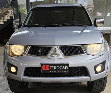 MITSUBISHI L 200 Triton 3.5 V6 HPE 4X4 FLEX CABINE DUPLA AUTOMTICO, Foto 2