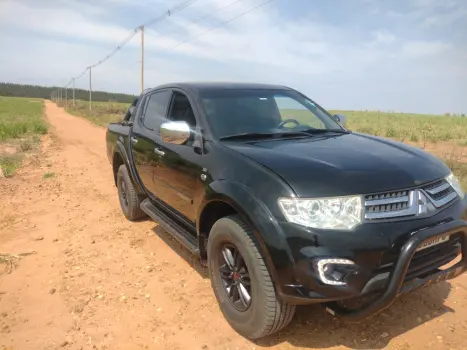 MITSUBISHI L 200 Triton 3.2 16V HPE 4X4 CABINE DUPLA TURBO DIESEL INTERCOOLER, Foto 1