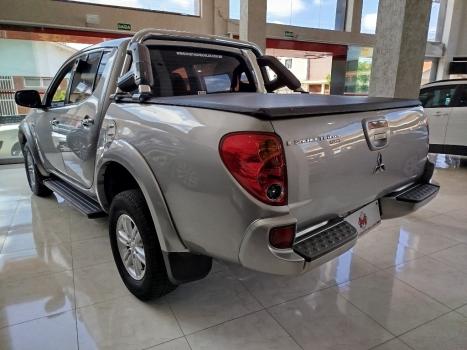 MITSUBISHI L 200 Triton 2.4 16V FLEX HLS CHROME CABINE DUPLA, Foto 4