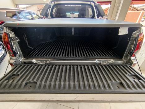 MITSUBISHI L 200 Triton 2.4 16V FLEX HLS CHROME CABINE DUPLA, Foto 14