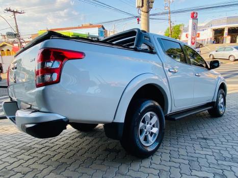 MITSUBISHI L 200 Triton , Foto 5