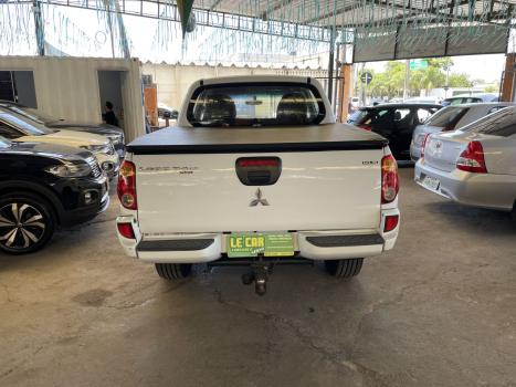 MITSUBISHI L 200 Triton 2.4 16V FLEX HLS CABINE DUPLA, Foto 5