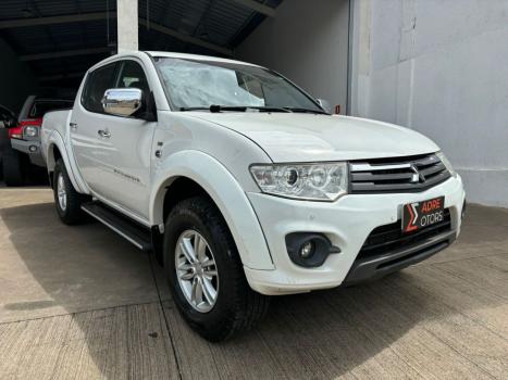 MITSUBISHI L 200 Triton 3.2 16V HPE 4X4 CABINE DUPLA TURBO DIESEL INTERCOOLER AUTOMTICO, Foto 1