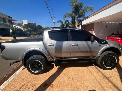 MITSUBISHI L 200 Triton 3.2 16V GLS 4X4 CABINE DUPLA TURBO DIESEL INTERCOOLER, Foto 8