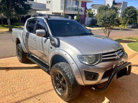 MITSUBISHI L 200 Triton 3.2 16V GLS 4X4 CABINE DUPLA TURBO DIESEL INTERCOOLER, Foto 9