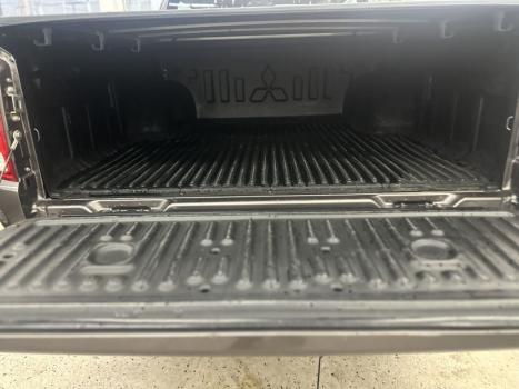 MITSUBISHI L 200 Triton 2.4 16V SPORT HPE TOP 4X4 CABINE DUPLA TURBO DIESEL AUTOMTICO, Foto 10