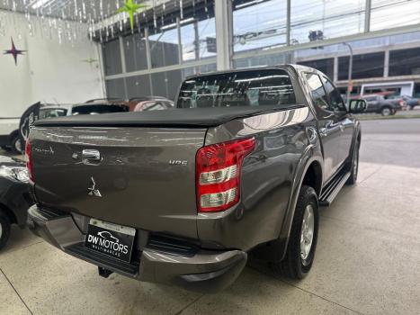 MITSUBISHI L 200 Triton 2.4 16V SPORT HPE TOP 4X4 CABINE DUPLA TURBO DIESEL AUTOMTICO, Foto 21