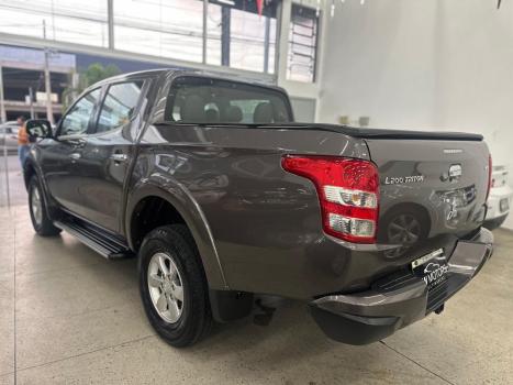 MITSUBISHI L 200 Triton 2.4 16V SPORT HPE TOP 4X4 CABINE DUPLA TURBO DIESEL AUTOMTICO, Foto 23
