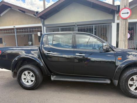 MITSUBISHI L 200 Triton 3.2 16V HPE 4X4 CABINE DUPLA TURBO DIESEL INTERCOOLER AUTOMTICO, Foto 4