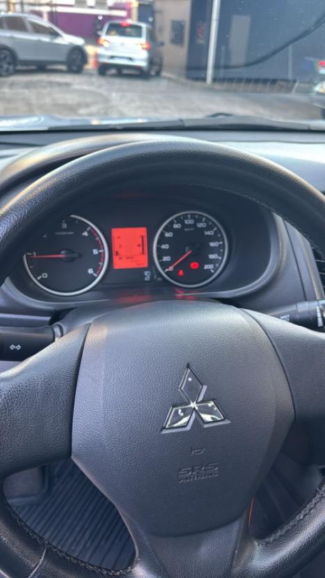 MITSUBISHI L 200 Triton 2.4 16V SPORT GLX 4X4 CABINE DUPLA TURBO DIESEL, Foto 5