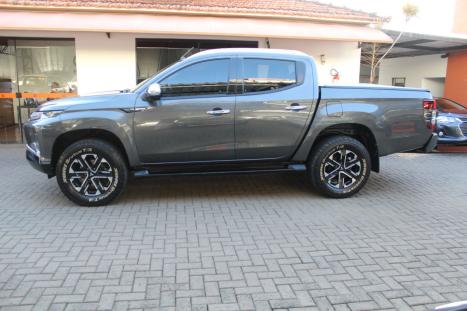 MITSUBISHI L 200 Triton 2.4 16V SPORT HPE-S 4X4 CABINE DUPLA TURBO DIESEL AUTOMTICO, Foto 7