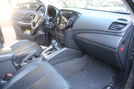 MITSUBISHI L 200 Triton 2.4 16V SPORT HPE-S 4X4 CABINE DUPLA TURBO DIESEL AUTOMTICO, Foto 12