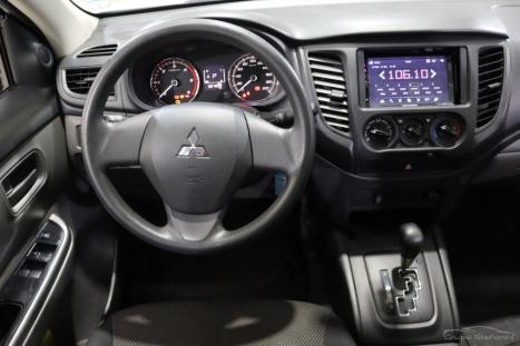 MITSUBISHI L 200 Triton 2.4 16V SPORT GLS CABINE DUPLA TURBO DIESEL AUTOMTICO, Foto 5