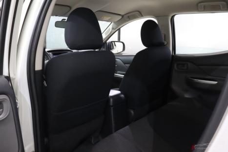 MITSUBISHI L 200 Triton 2.4 16V SPORT GLS CABINE DUPLA TURBO DIESEL AUTOMTICO, Foto 9