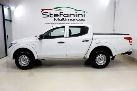 MITSUBISHI L 200 Triton 2.4 16V SPORT GLS CABINE DUPLA TURBO DIESEL AUTOMTICO, Foto 10