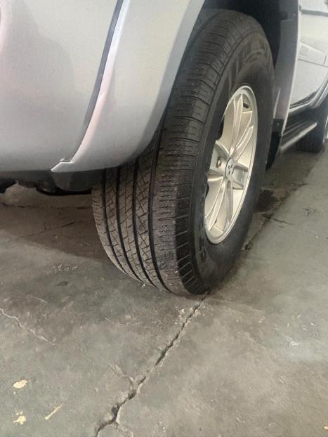 MITSUBISHI L 200 Triton 3.2 16V HPE 4X4 CABINE DUPLA TURBO DIESEL INTERCOOLER AUTOMTICO, Foto 6