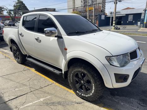 MITSUBISHI L 200 Triton 3.2 16V HPE 4X4 CABINE DUPLA TURBO DIESEL INTERCOOLER AUTOMTICO, Foto 3