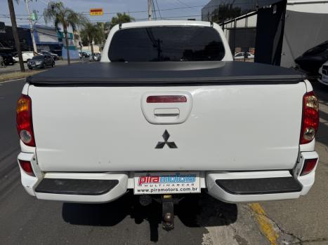 MITSUBISHI L 200 Triton 3.2 16V HPE 4X4 CABINE DUPLA TURBO DIESEL INTERCOOLER AUTOMTICO, Foto 5
