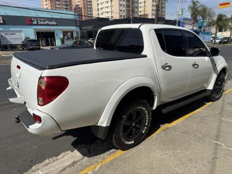 MITSUBISHI L 200 Triton 3.2 16V HPE 4X4 CABINE DUPLA TURBO DIESEL INTERCOOLER AUTOMTICO, Foto 7