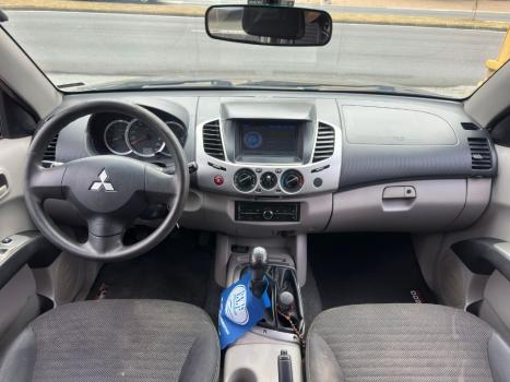 MITSUBISHI L 200 Triton 3.2 16V GLS 4X4 CABINE DUPLA TURBO DIESEL INTERCOOLER, Foto 9