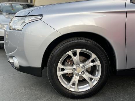 MITSUBISHI Outlander 2.0 16V 4P AUTOMTICO, Foto 4