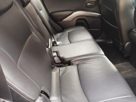 MITSUBISHI Outlander 3.0 V6 24V 4P GT 4X4 AUTOMTICO, Foto 10