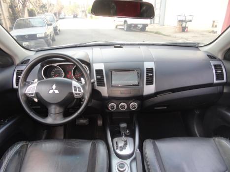 MITSUBISHI Outlander 3.0 V6 24V 4P 4X4 AUTOMTICO, Foto 14