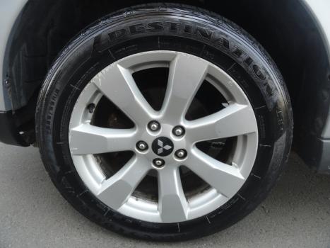 MITSUBISHI Outlander 3.0 V6 24V 4P 4X4 AUTOMTICO, Foto 24