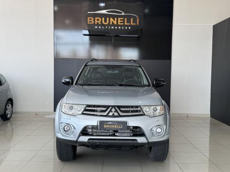 MITSUBISHI Pajero 3.2 16V 4P 4X4 7 LUGARES HPE TURBO DIESEL INTERCOOLER AUTOMTICO, Foto 2