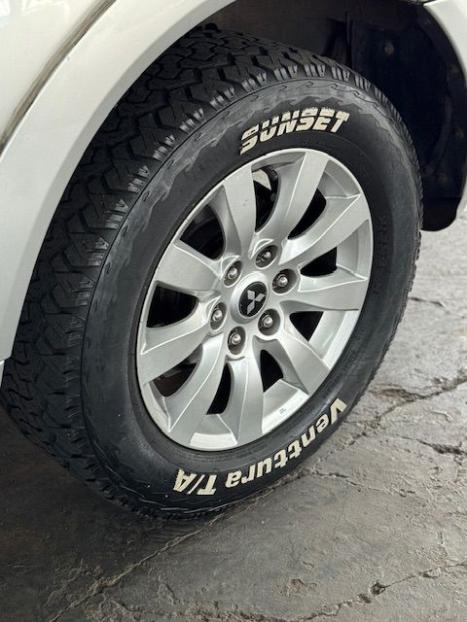 MITSUBISHI Pajero 3.2 16V 4P 4X4 7 LUGARES HPE TURBO DIESEL INTERCOOLER AUTOMTICO, Foto 9