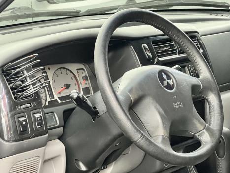 MITSUBISHI Pajero 3.5 V6 24V 4P FLEX HPE 4X4 AUTOMTICO, Foto 3