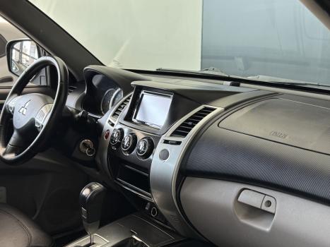 MITSUBISHI Pajero Dakar 3.5 V6 24V 4P HPE FLEX 4X4 7 LUGARES AUTOMTICO, Foto 10