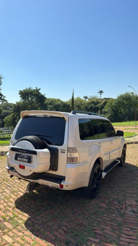 MITSUBISHI Pajero Full 3.8 V6 24V 4P HPE 4X4 AUTOMTICO, Foto 10