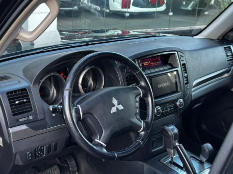 MITSUBISHI Pajero Full 3.8 V6 24V GLS 4X4 AUTOMTICO, Foto 9