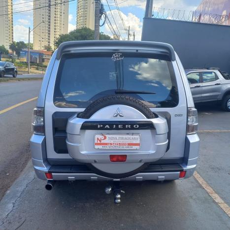 MITSUBISHI Pajero Full 3.2 16V 4P HPE 4X4 TURBO DIESEL INTERCOOLER AUTOMTICO, Foto 4