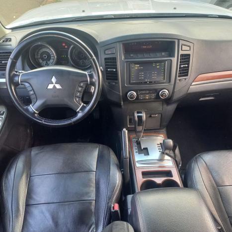 MITSUBISHI Pajero Full 3.2 16V 4P HPE 4X4 TURBO DIESEL INTERCOOLER AUTOMTICO, Foto 14