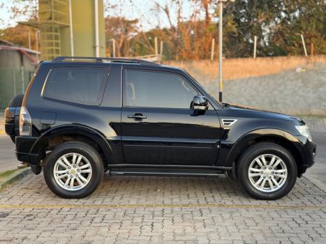 MITSUBISHI Pajero Full 3.8 V6 24V HPE 4X4 AUTOMTICO, Foto 4